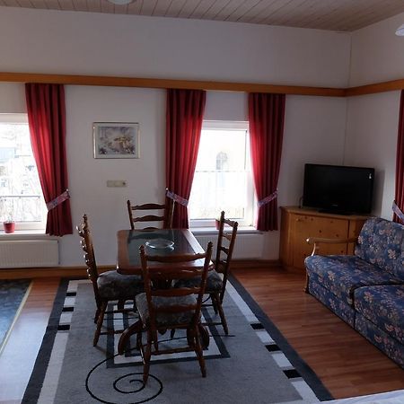 Gasthof Zum Hochfelln Hotel Bergen  Buitenkant foto
