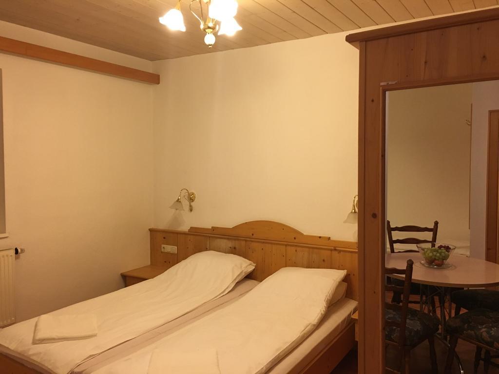 Gasthof Zum Hochfelln Hotel Bergen  Buitenkant foto